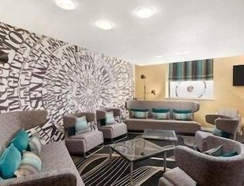 Ramada Hotel&suites