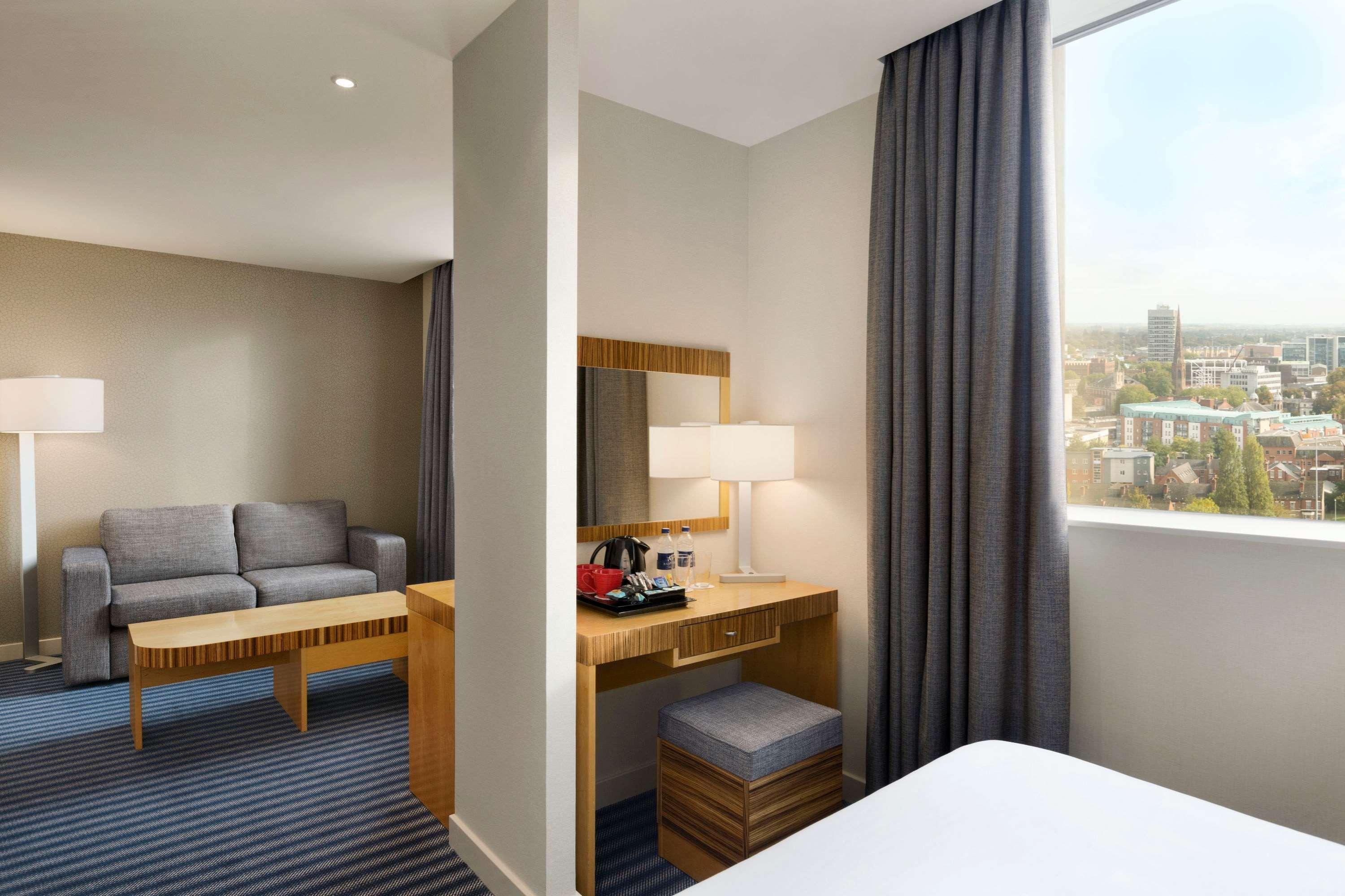 Ramada Hotel&suites Coventry